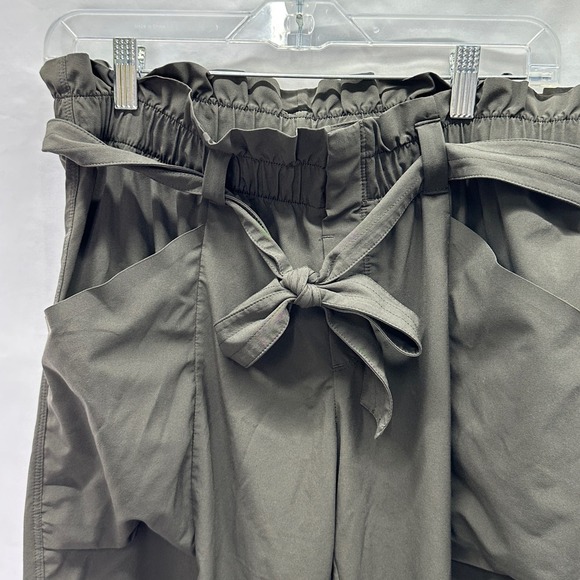 Athleta Skyline Olive Green Paperbag Waist Belted High Rise Pants Size 10 - Picture 1 of 6